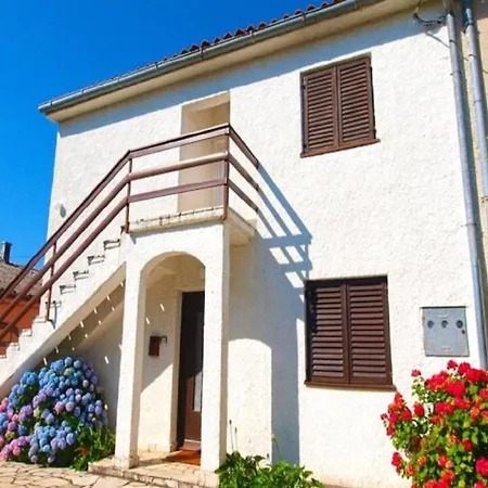 Davorka Apartman Fazana